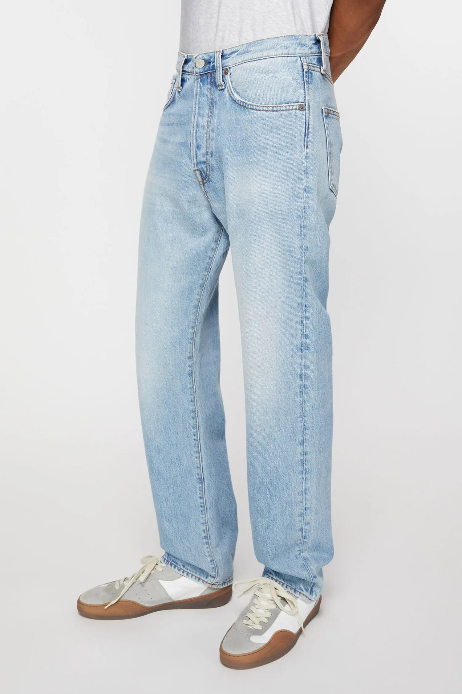 Acne Studios   2003 JEANS IN LIGHT BLUE VINTAGE, SS24