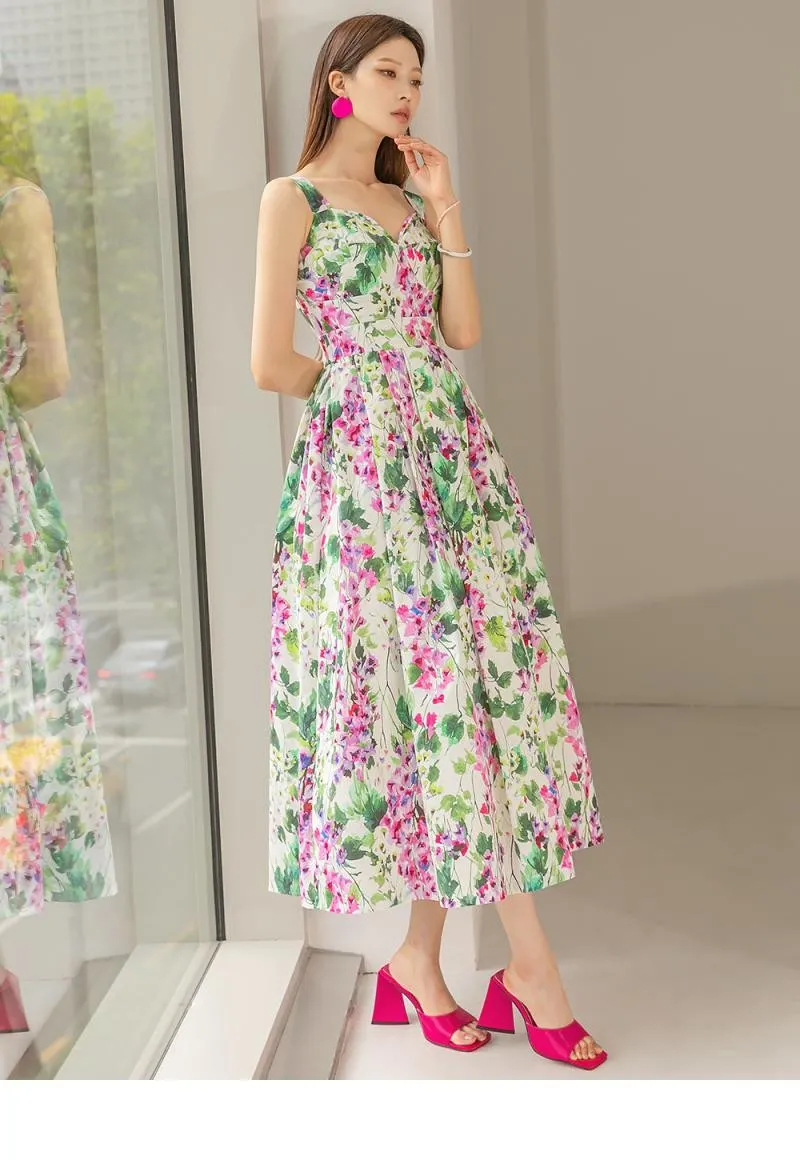 Elegant Women's Bohemia Printed Spaghetti Straps Slim Fit Long Dresses