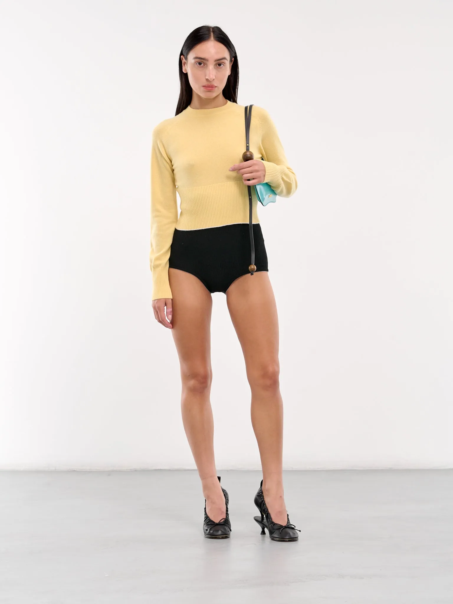 The Spiaggia Knit Shorts (243KN508-2323-BLACK)
